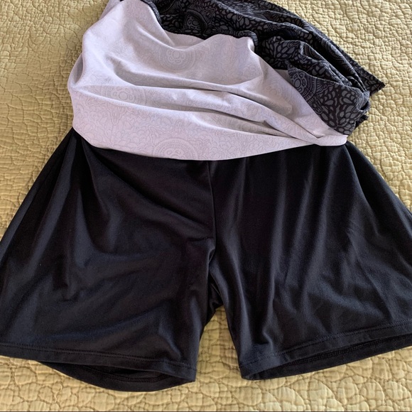 Tranquility Skort Gray Pattern * Med - Picture 4 of 9